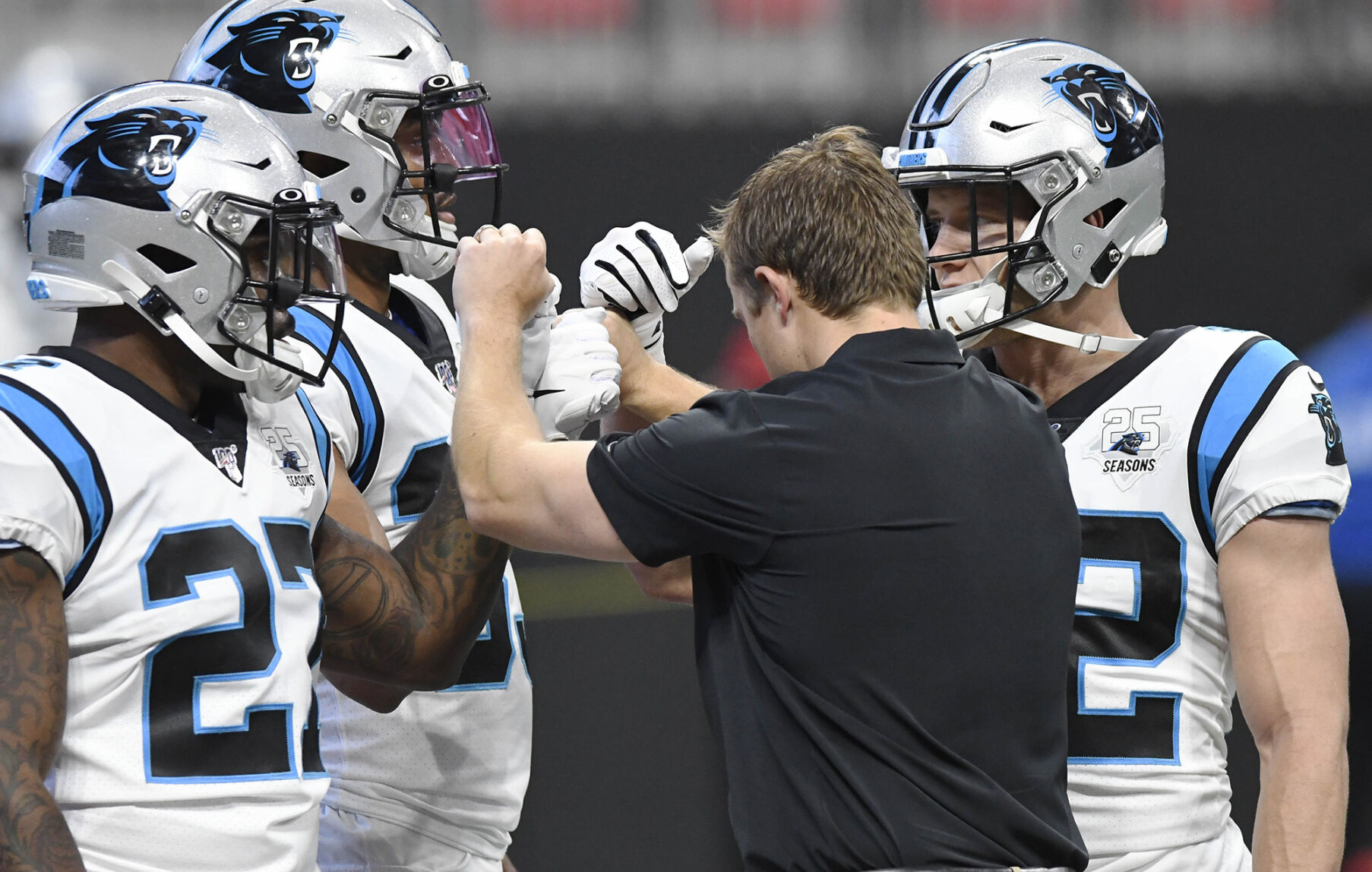 Sit: Panthers RB Mike Davis at Chargers